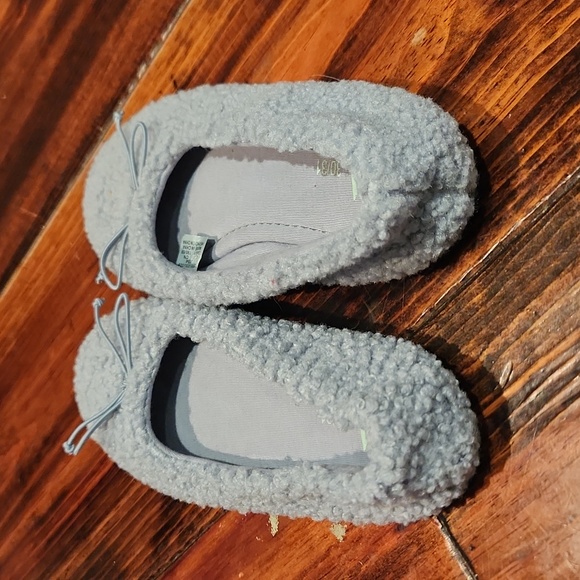 Zara girls slippers - Picture 3 of 6
